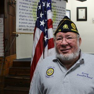 Meet your Posher, Larry w